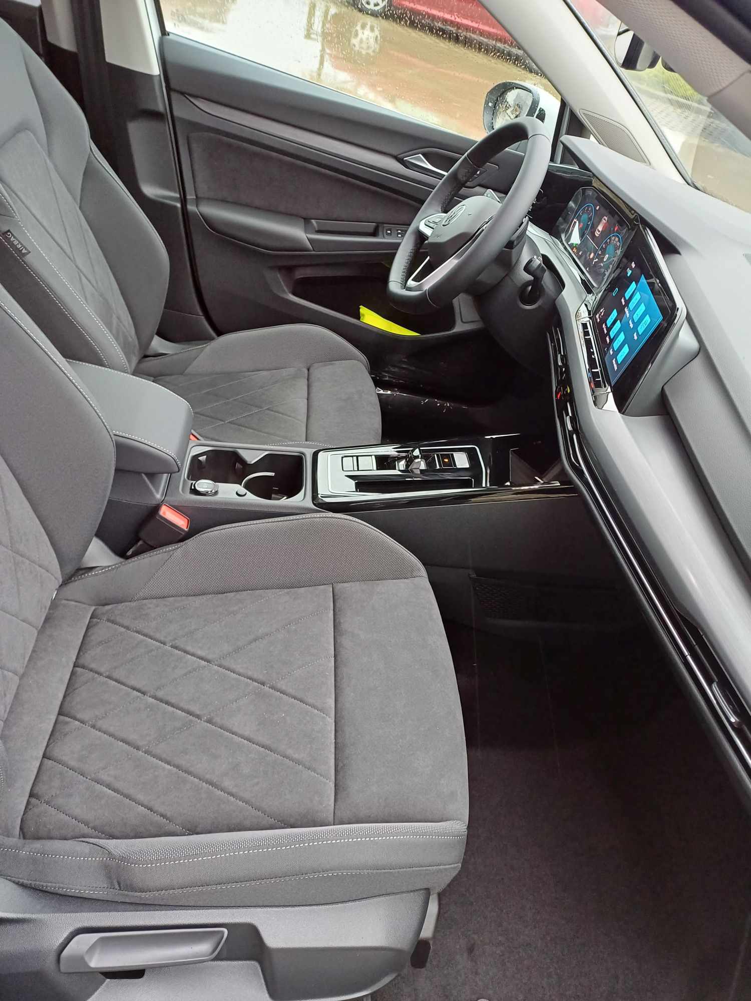 Volkswagen Golf 1.5 eTSI